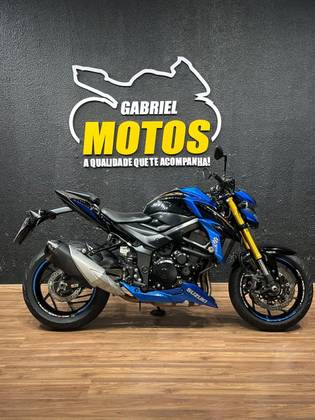 SUZUKI GSX-S750A 